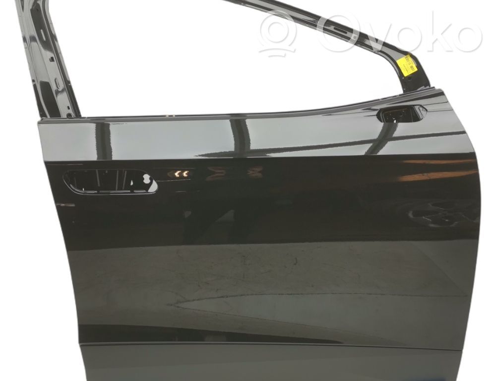 Puerta delantera   11A831312,11A831312,LY9T,11A831056A