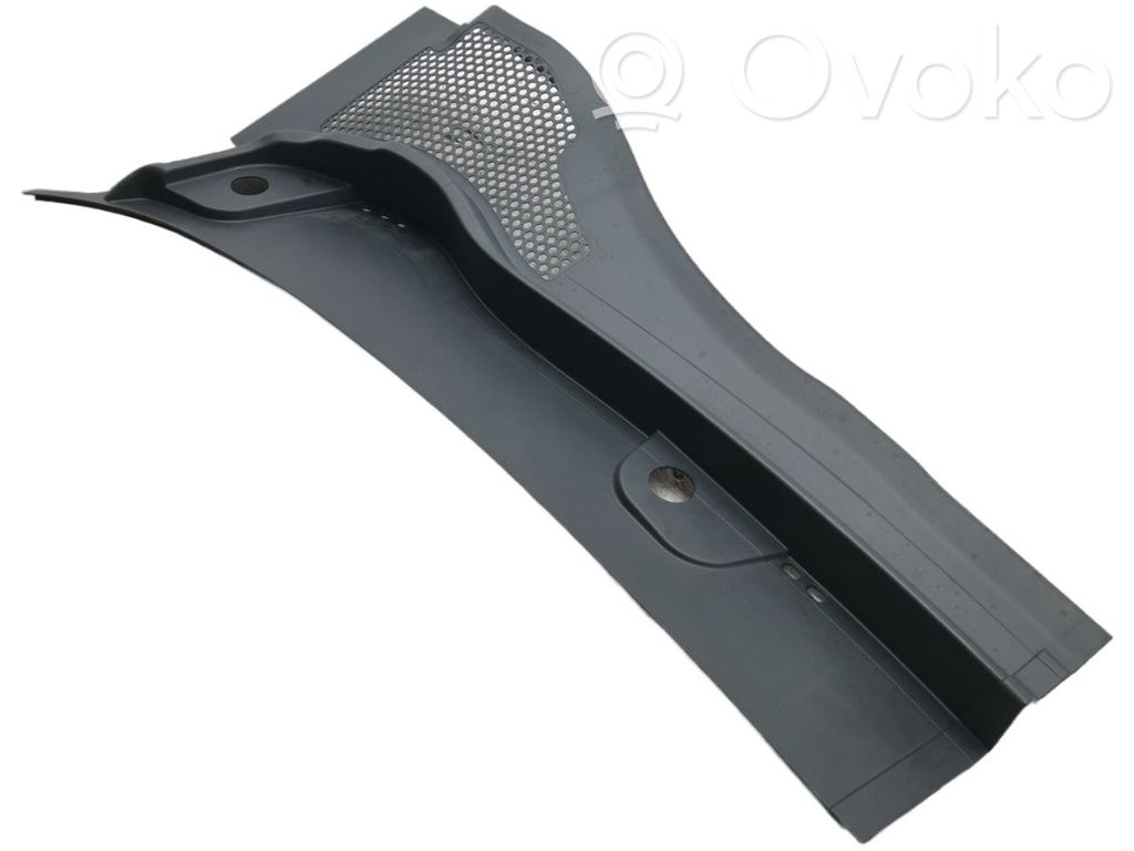Seat Leon IV Wiper trim 