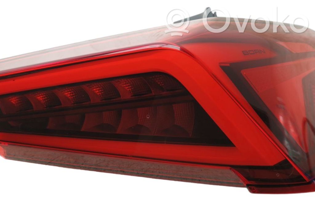 Cupra Born Rear/tail lights 