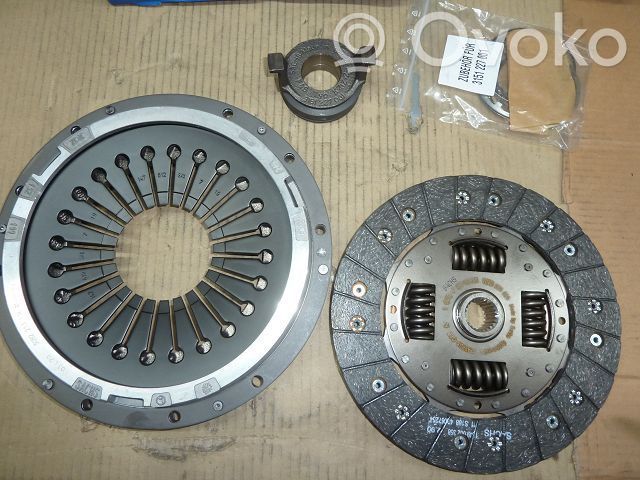 Sprzęgło / Komplet   3000951017SATZ,94411608001