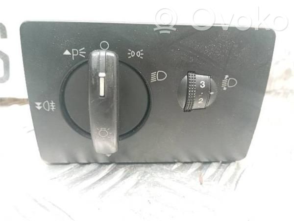 Light switch   HWDA,4M5T13A024
