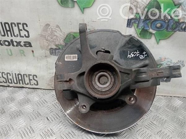Hyundai ix35 Front wheel hub spindle knuckle 