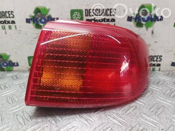 Lámpara de faros/luces traseros   FUJA