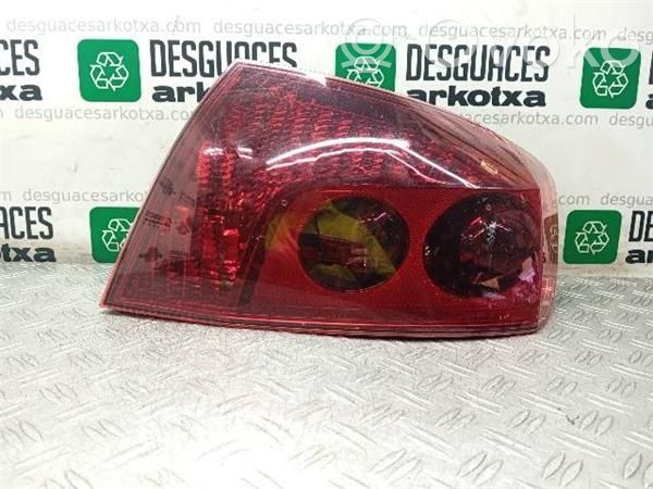 Peugeot 407 Rear tail light bulb 