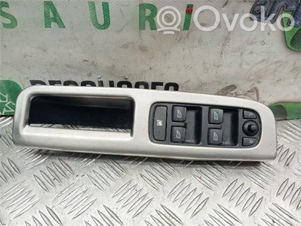 Volvo S40, V40 Interruptor del elevalunas eléctrico 