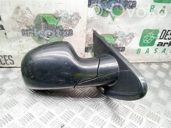 Chrysler Voyager Front door electric wing mirror 