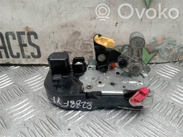 Chrysler Voyager Front door lock 
