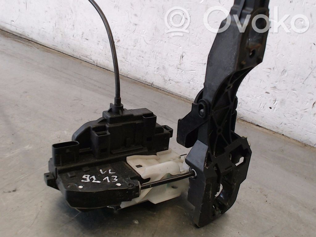 KIA Ceed Front door lock 