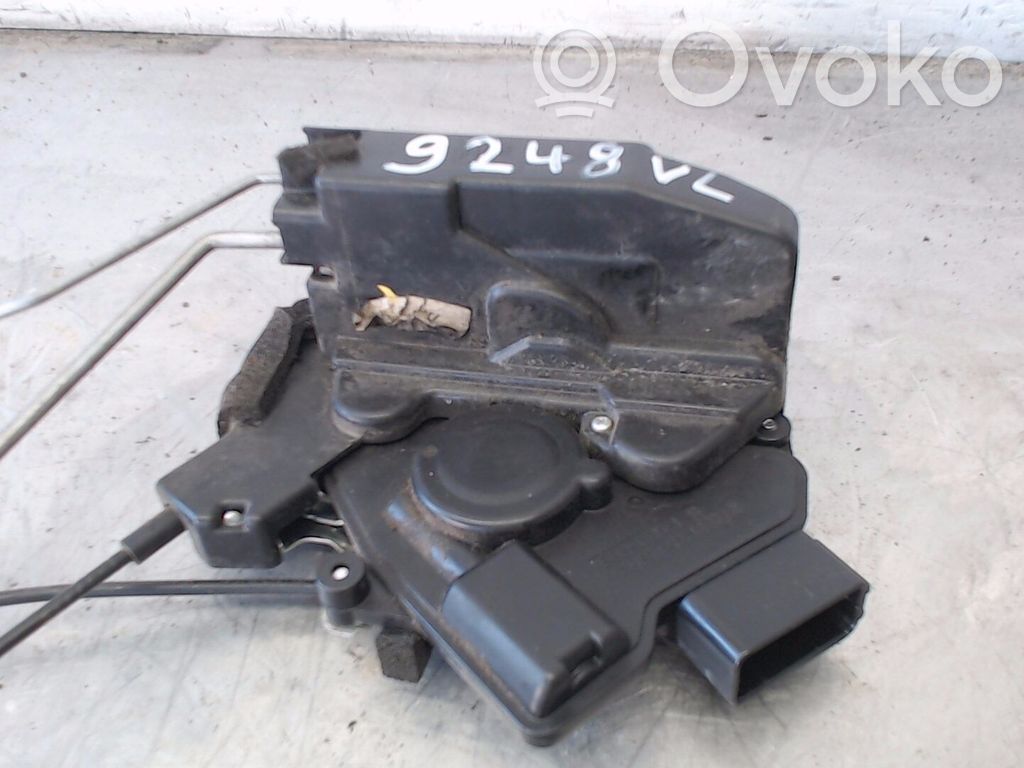 Mazda 5 Priekinė durų spyna 