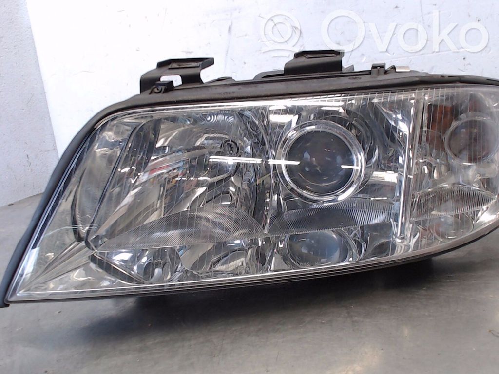 Audi A6 S6 C5 4B Scheinwerfer 