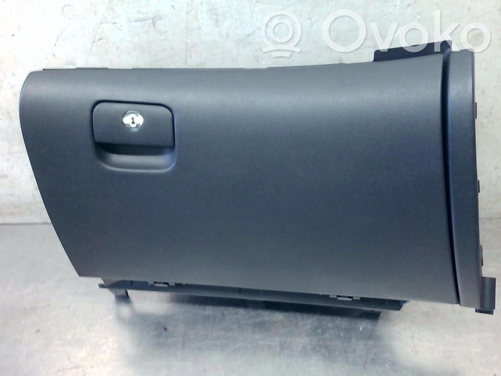 Hyundai i30 Juego guantera 