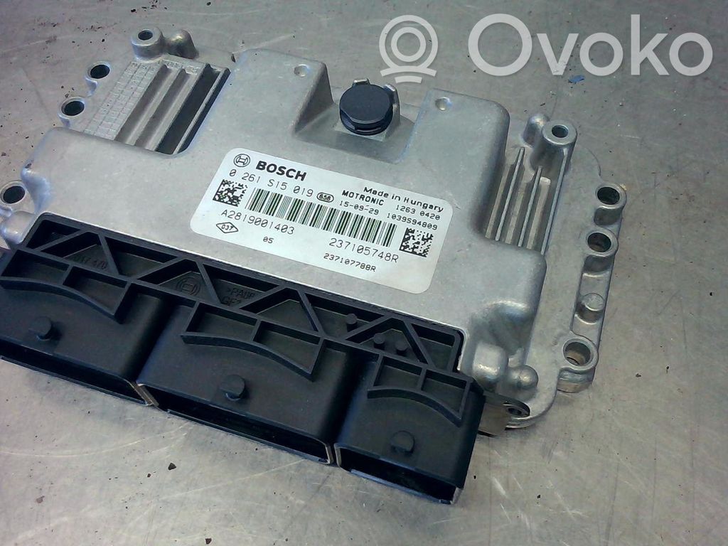 Renault Twingo III Engine control unit/module 