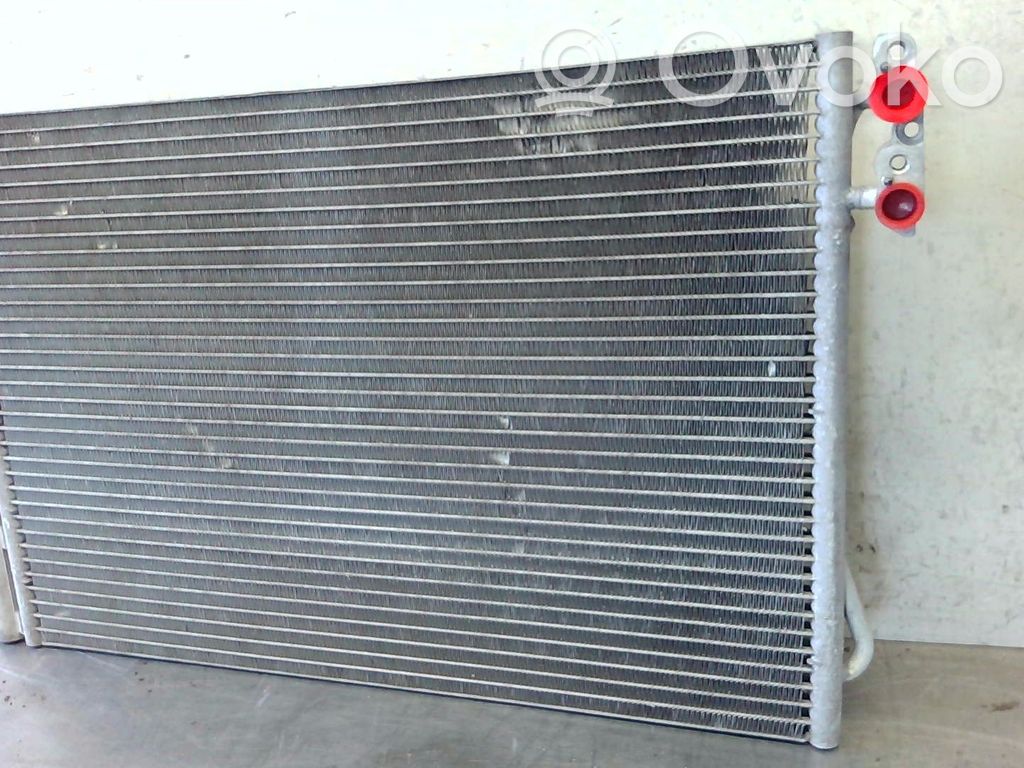 BMW 1 E81 E87 Oro kondicionieriaus radiatorius aušinimo 