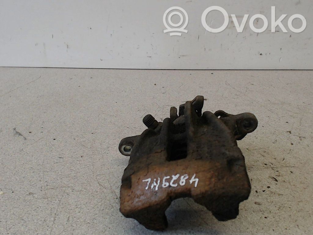 Takajarrusatula   7D0615423B,7D0615423A