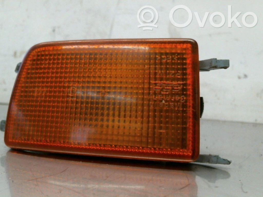 Volkswagen Golf III Semnalizator față 