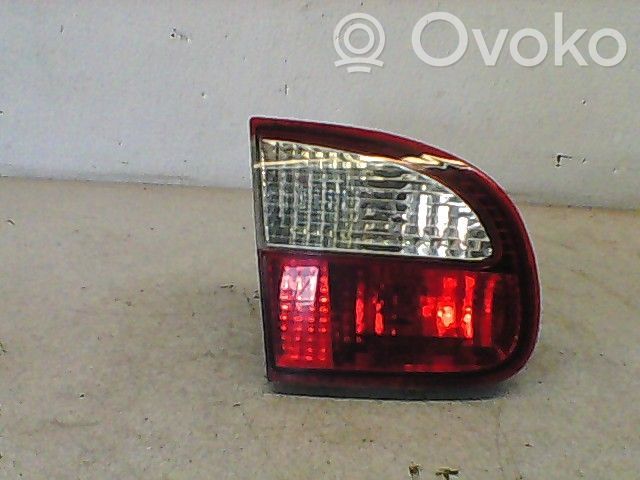 Daewoo Lanos Galinis žibintas dangtyje 