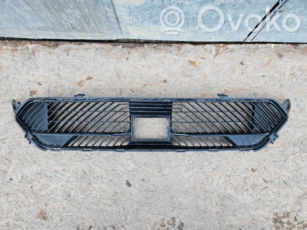 Citroen C4 III e-C4 Front bumper lower grill 