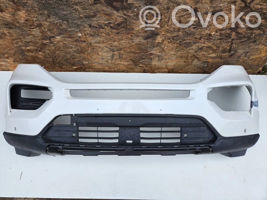 Front bumper   LB5B17C831AA