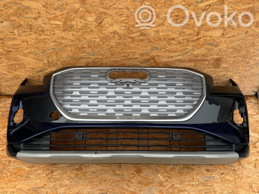 Audi Q4 Sportback e-tron Bară față 