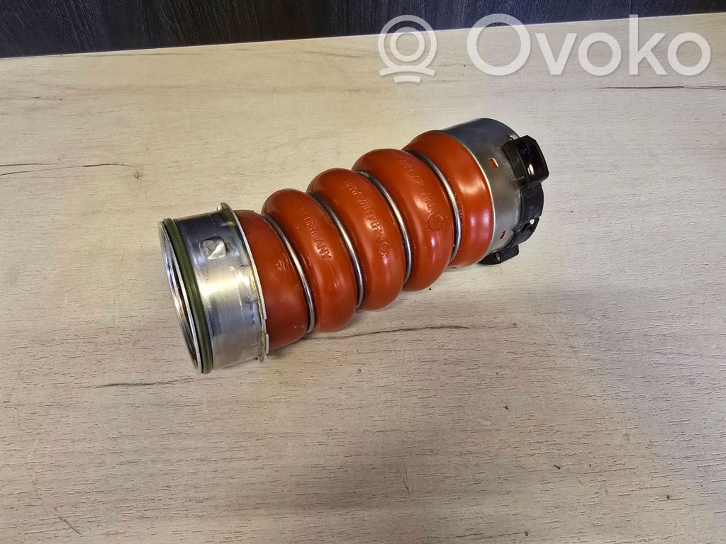 Intercooler hose/pipe   7807987