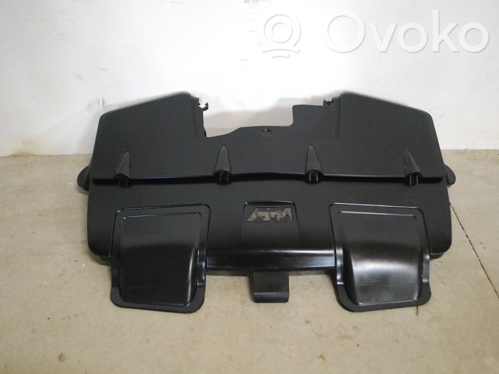 Air filter box   7589640