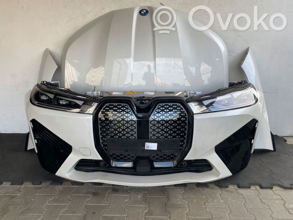 BMW iX Front piece kit 
