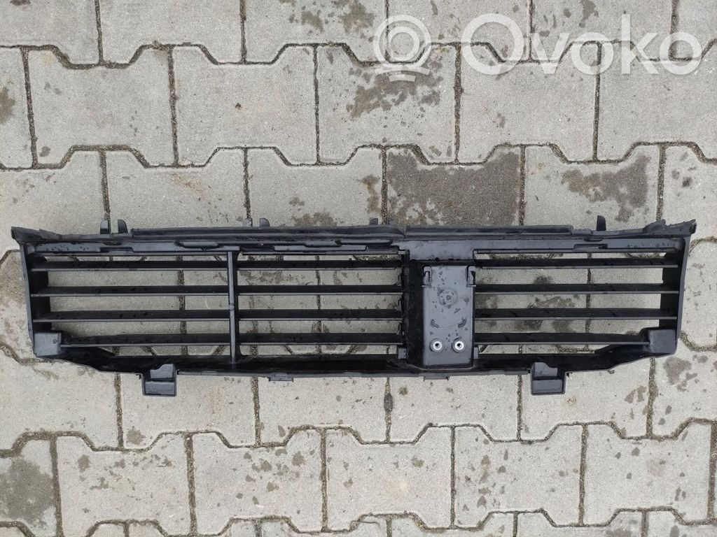 BMW 4 G22 G23 G24 G26 Radiator trim 