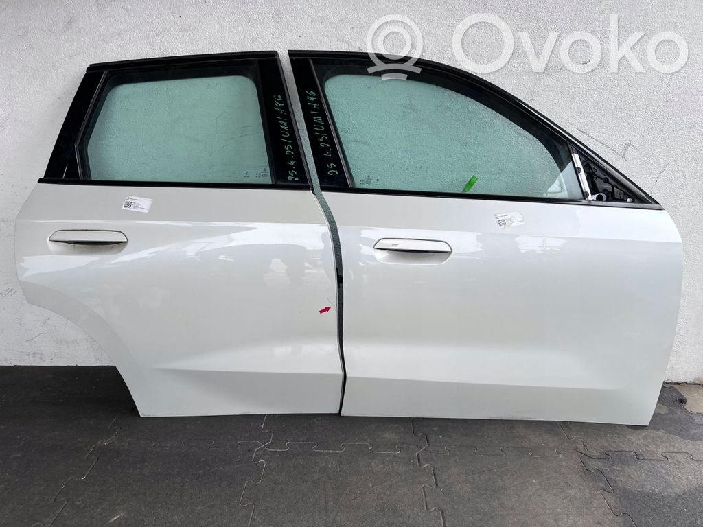 BMW X1 U11 Дверь 