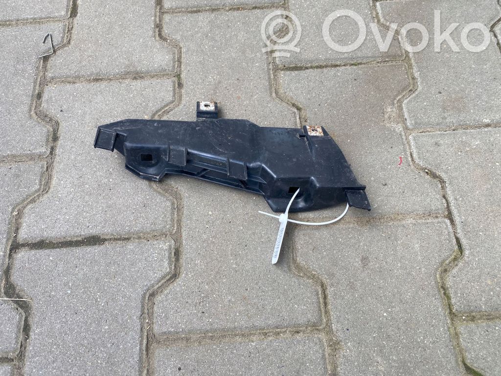 Headlight/headlamp mounting bracket   8362442