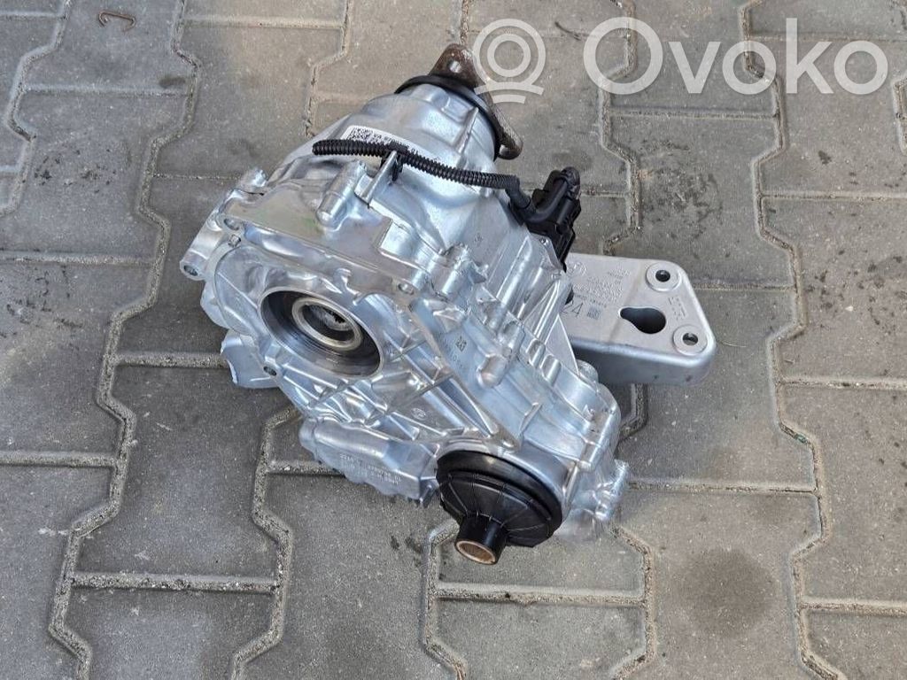 BMW 5 G60 G61 Skrzynia rozdzielcza / Reduktor 