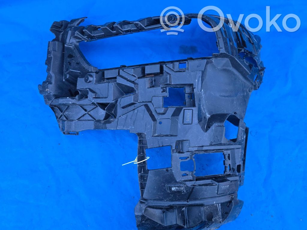 BMW X7 G07 Soporte del parachoques delantero 