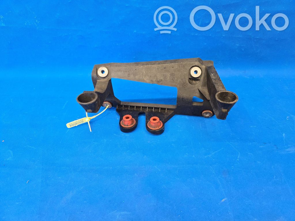 Active stabilizer control/Valve assembly holder   6761207