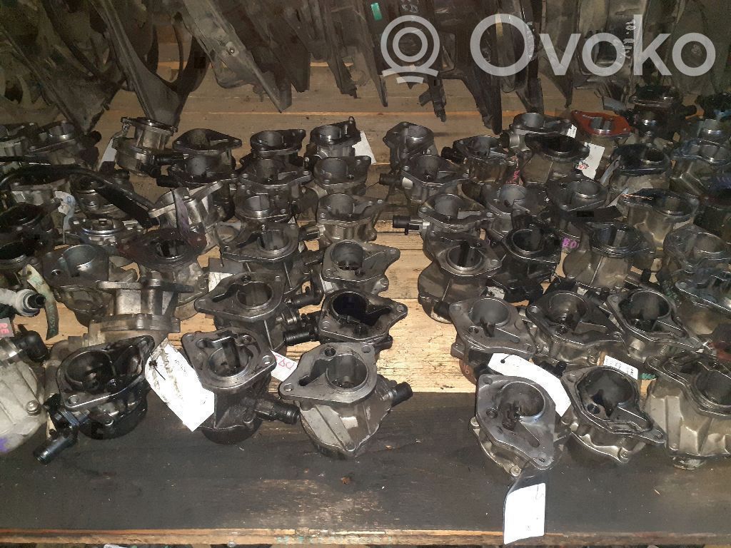 Opel Astra F Vacuum pump 