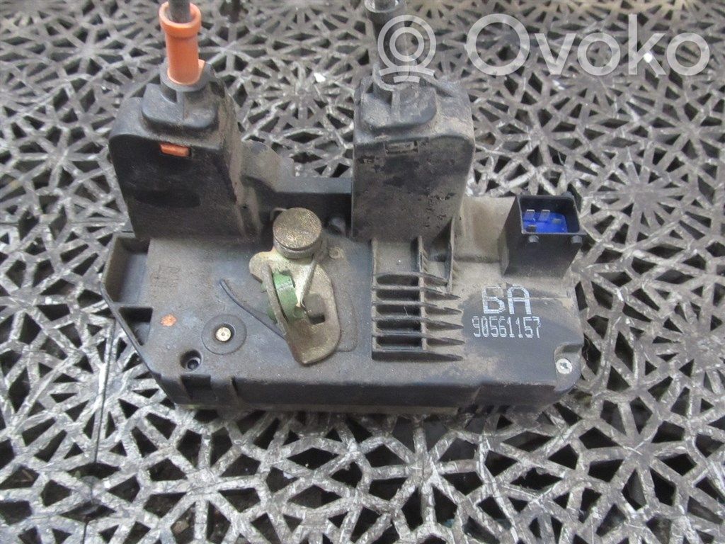 Opel Astra G Rear door lock 