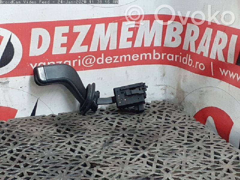 Opel Combo C Priekinis posūkio žibintas 