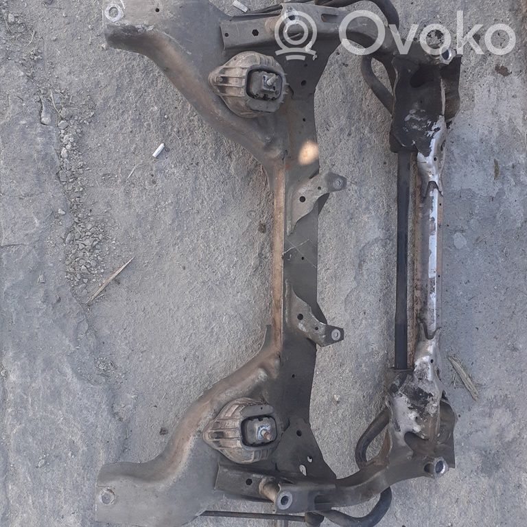 Priekinis traversas   204D4,BMW74919