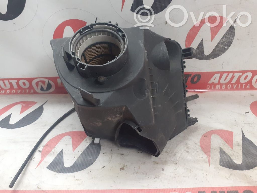 Air filter box   059133835E