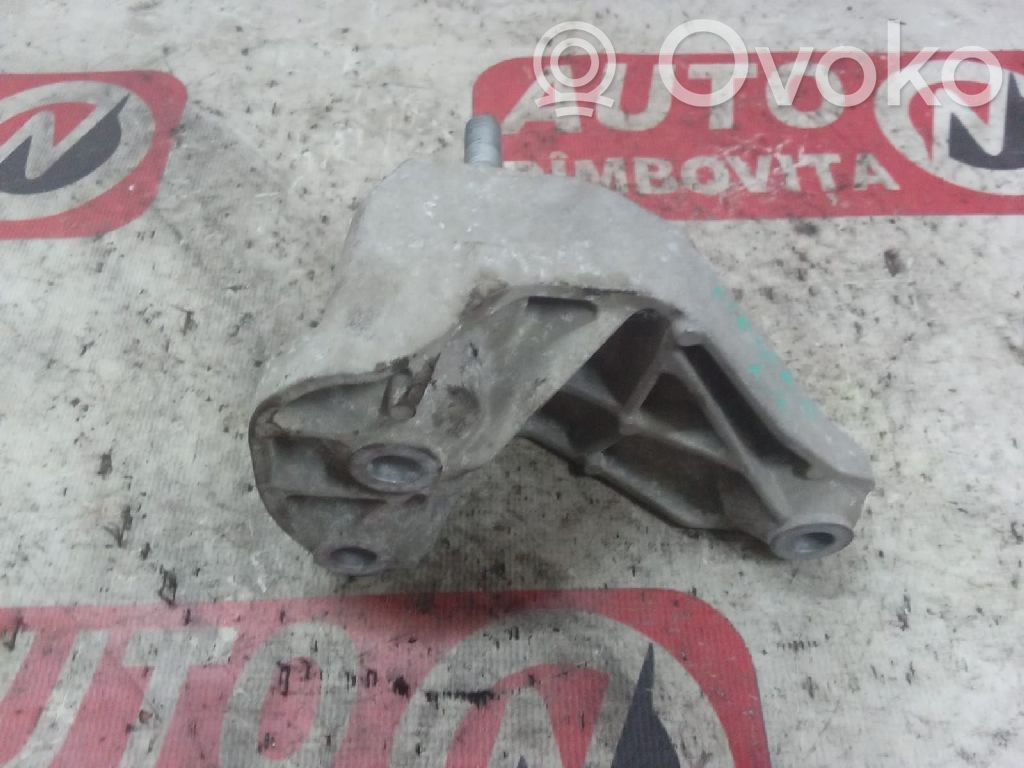 Engine mount bracket   8V517M125AB,7M125