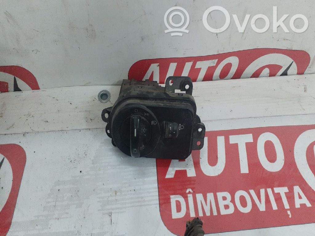 Ford Fiesta Light switch 