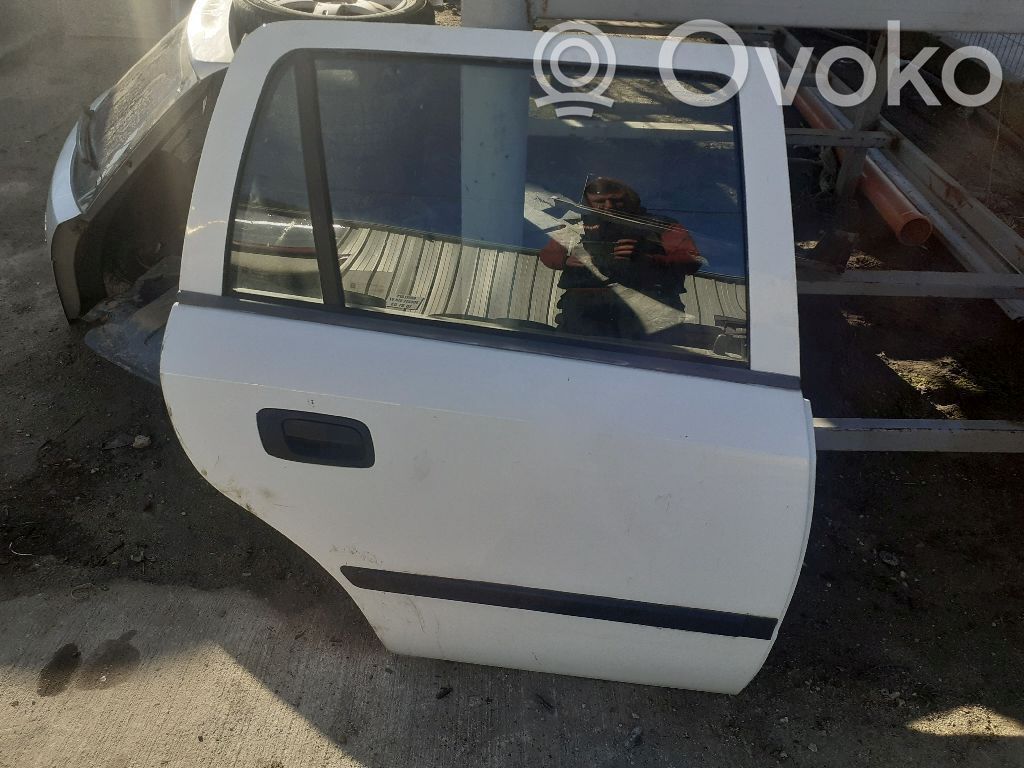 Puerta trasera   Z16XE