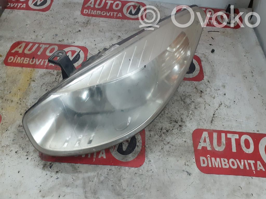 Renault Fluence Headlight/headlamp 