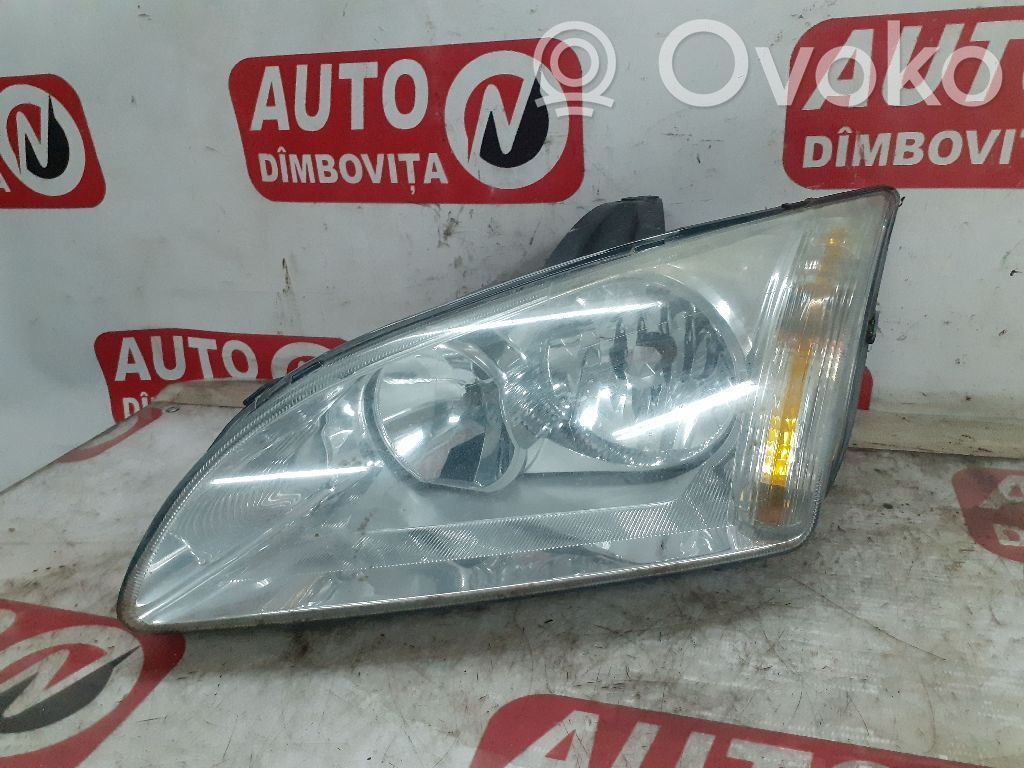 Ford Focus Headlight/headlamp 