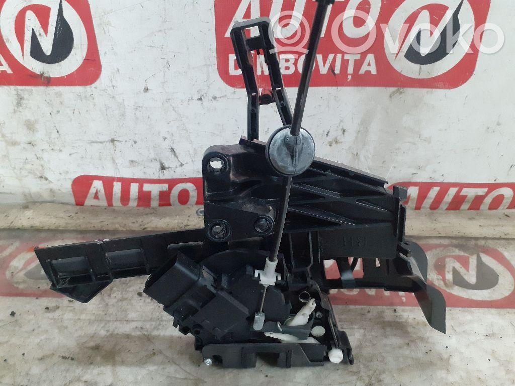 Ford Focus Rear door lock 