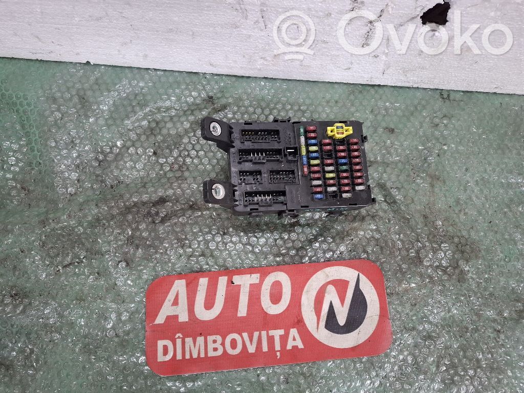 Hyundai Accent Módulo de fusible 