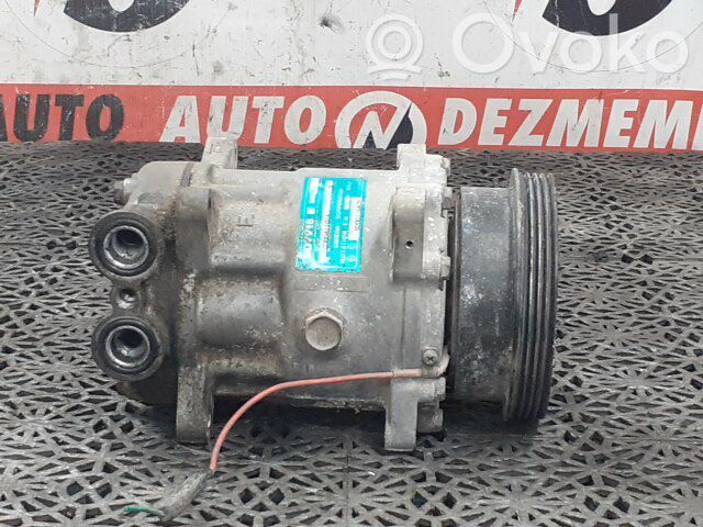 Renault Logan I Air conditioning (A/C) compressor (pump) 