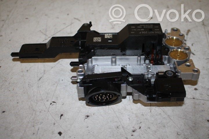 Audi A5 8T 8F Module de contrôle de boîte de vitesses ECU 