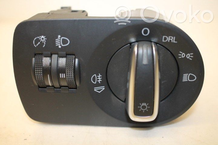 Audi A3 S3 8P Light switch 