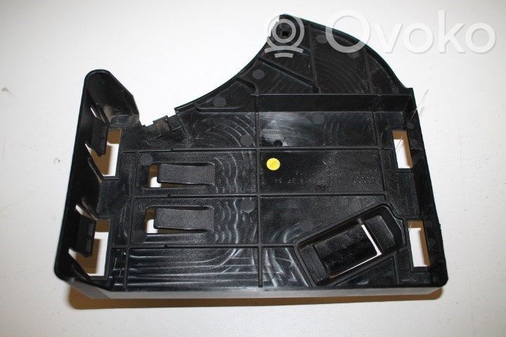 Audi A8 S8 D4 4H Alte piese de sub caroserie 