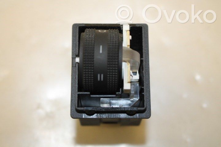 Audi A5 8T 8F Headlight level height control switch 