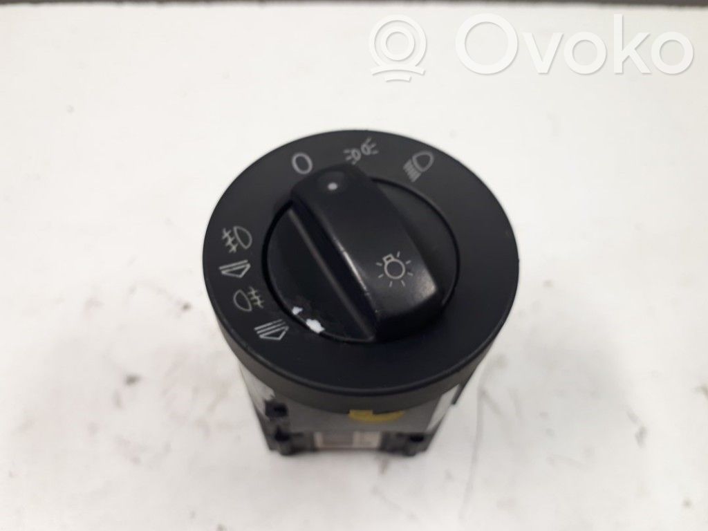 Interruptor de luz   8E0941531C01C,8E0941531C01C